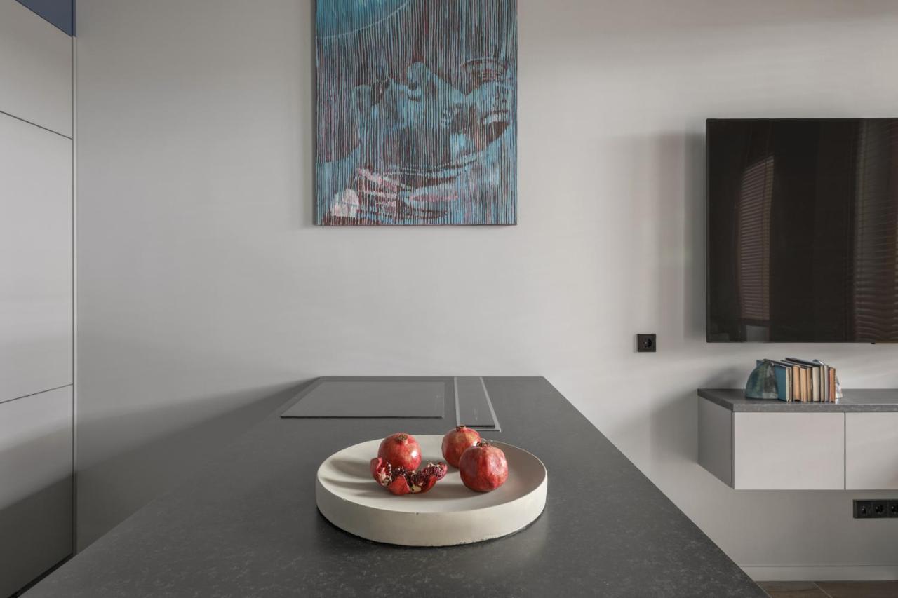 Ivis House Modern Apartment In Vilnius Old Town With Balcony VNO Exterior foto