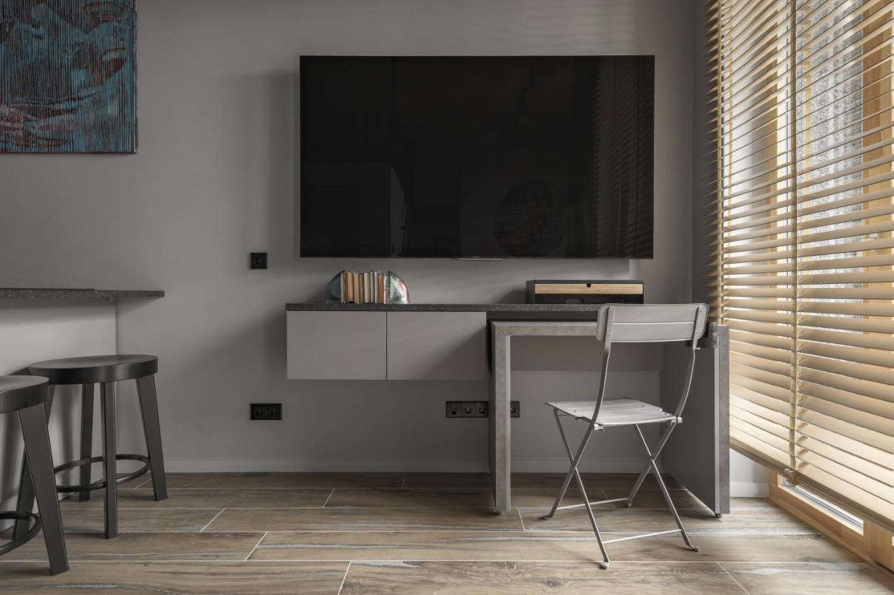Ivis House Modern Apartment In Vilnius Old Town With Balcony VNO Exterior foto