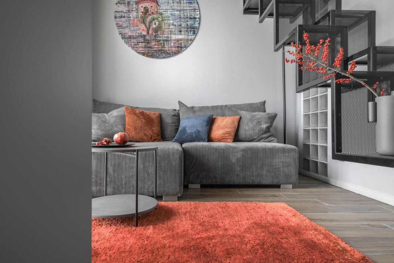 Ivis House Modern Apartment In Vilnius Old Town With Balcony VNO Exterior foto