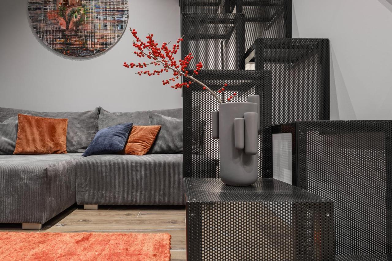 Ivis House Modern Apartment In Vilnius Old Town With Balcony VNO Exterior foto