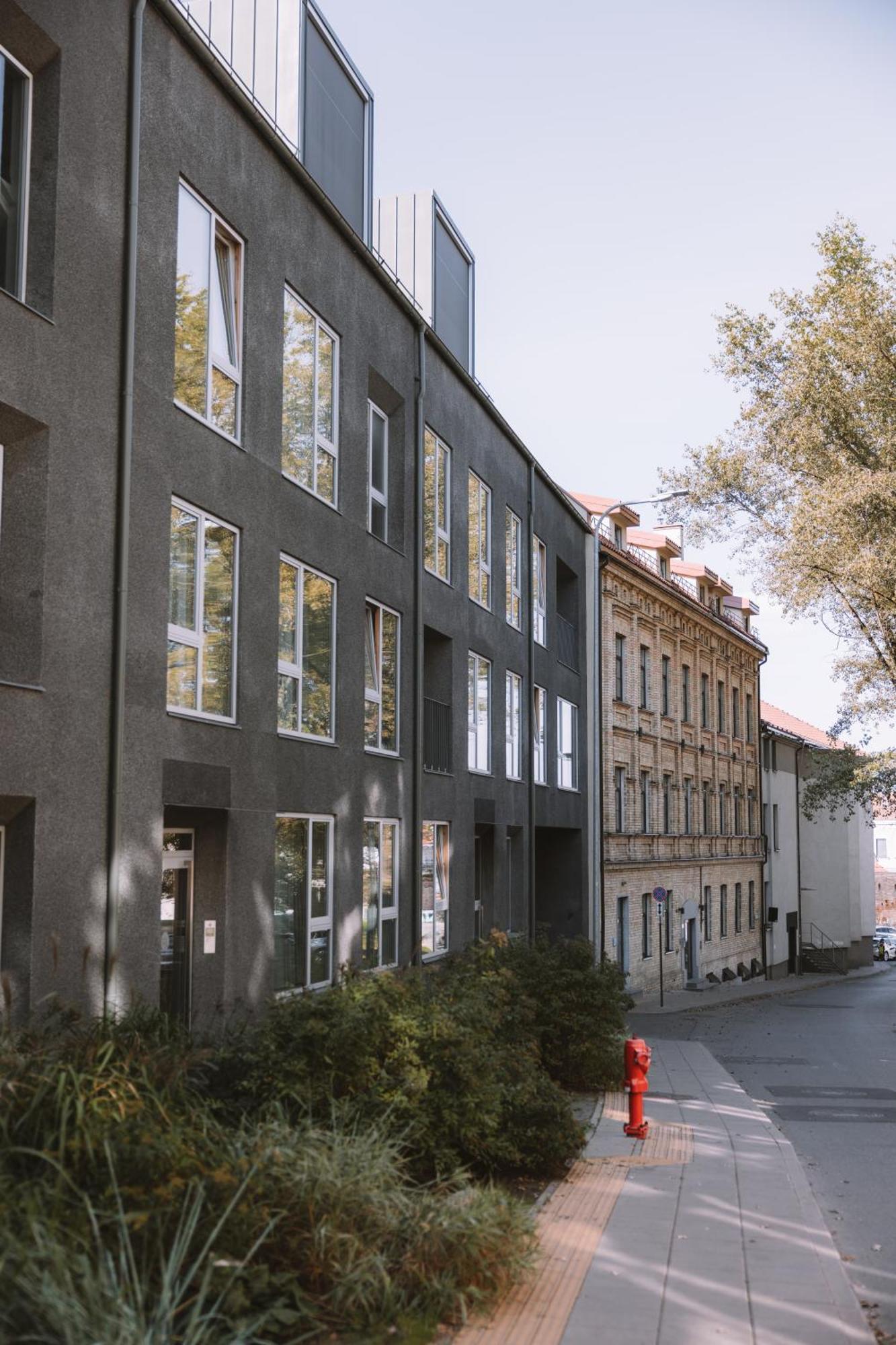 Ivis House Modern Apartment In Vilnius Old Town With Balcony VNO Exterior foto